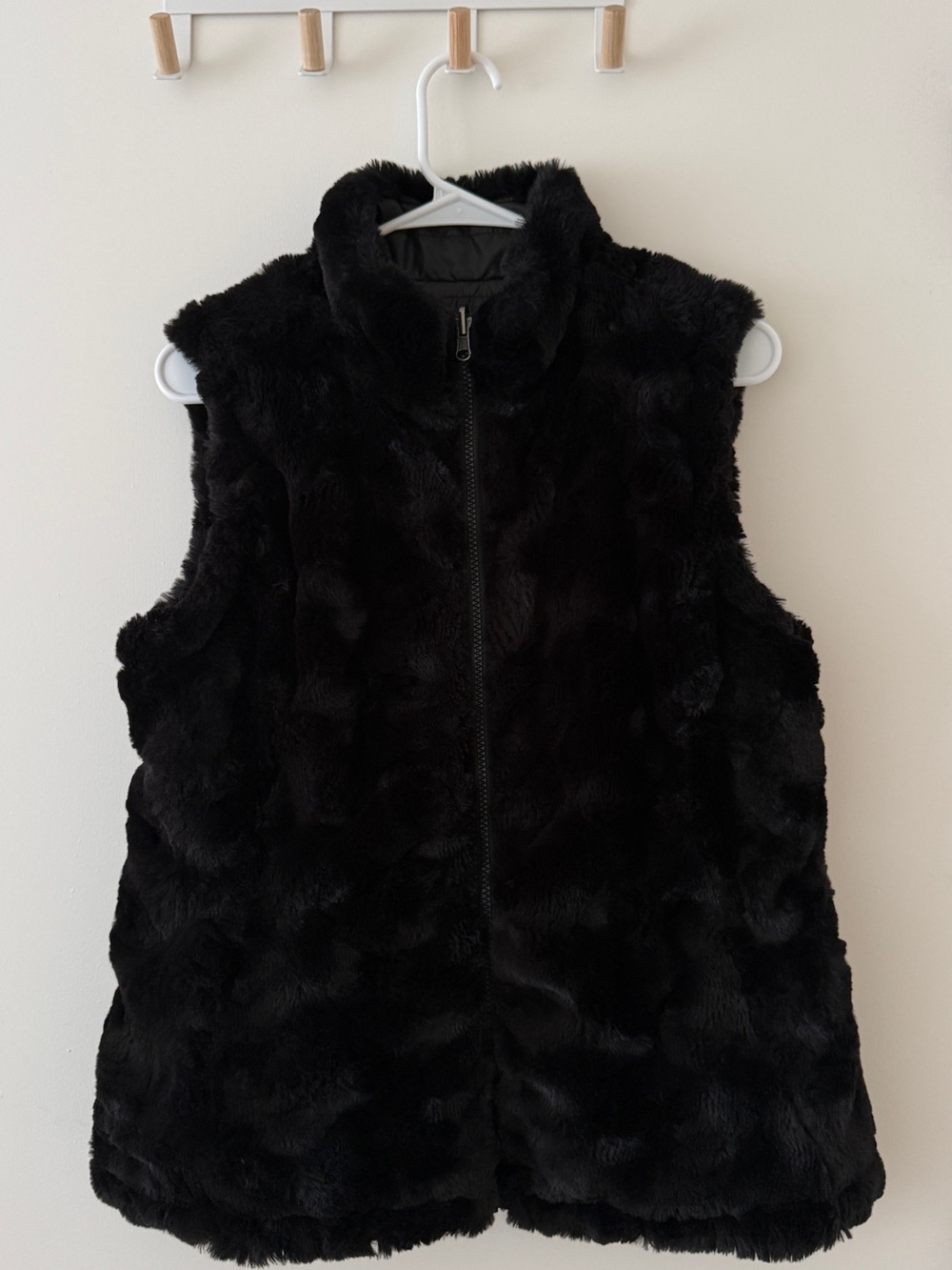 Nicole Miller Reversible Faux Fur Quilted Vest Black Size S